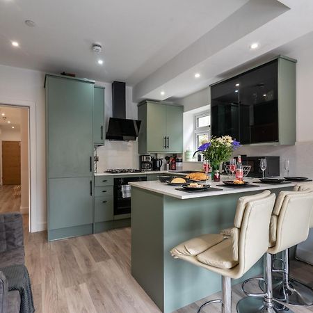 Two Bedroom Apartment In Cardiff City Centre المظهر الخارجي الصورة